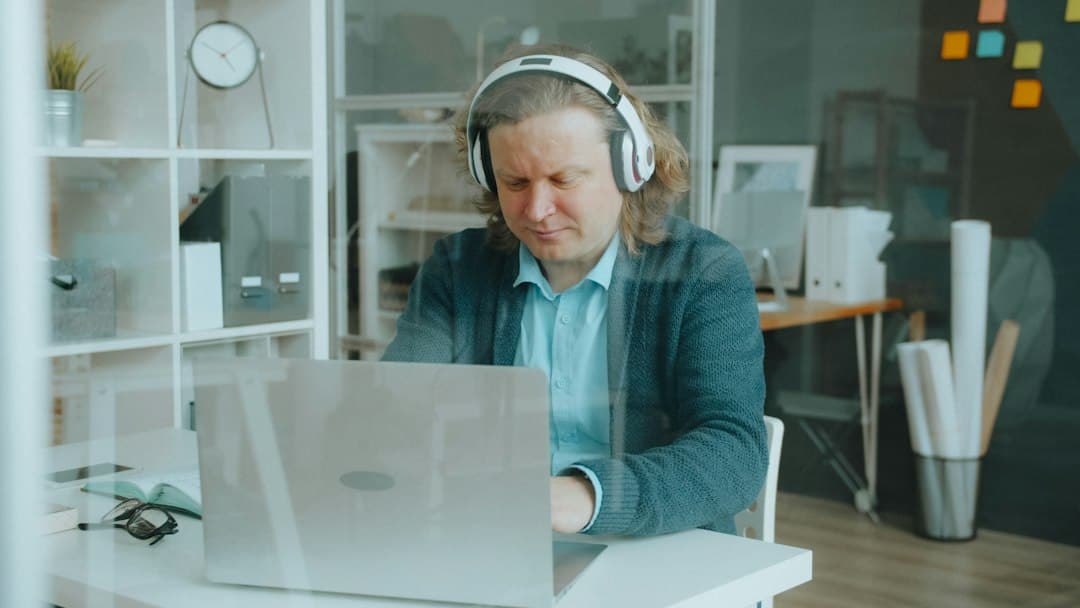 The AI Discovery Call Autopsy: How Founder-Led Service Businesses Can Review Every Sales Call in 10 Minutes and Find the Exact Moment Deals Stall