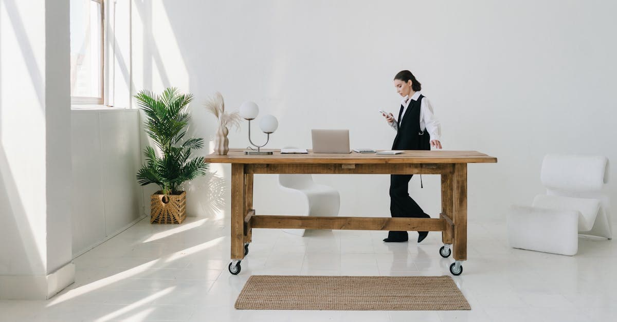 The One Person Plus AI Agent Blueprint: How Solo Consultants Are Matching Small Agency Output in 2026.