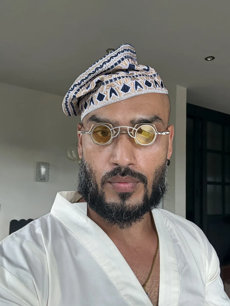 Ali